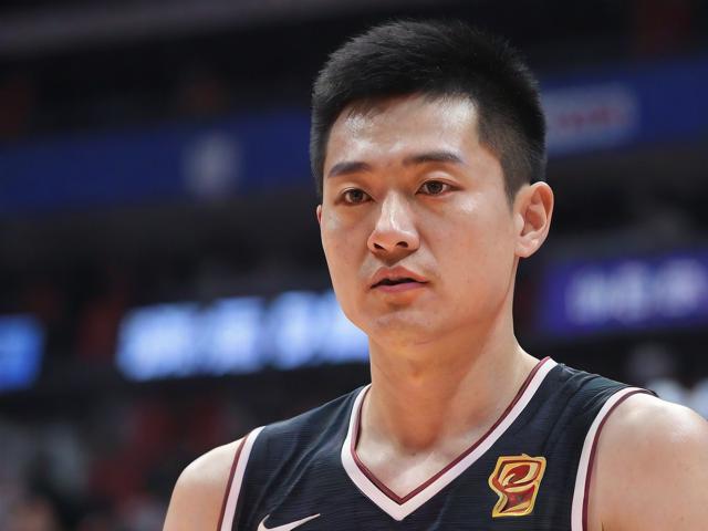 jiuyou.com_ MVP宝座：王强三分绝杀让他当之无愧！，王强霸座视频