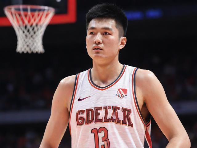 杨瀚森多次封盖对手成为内线防守核心，杨翰林简介